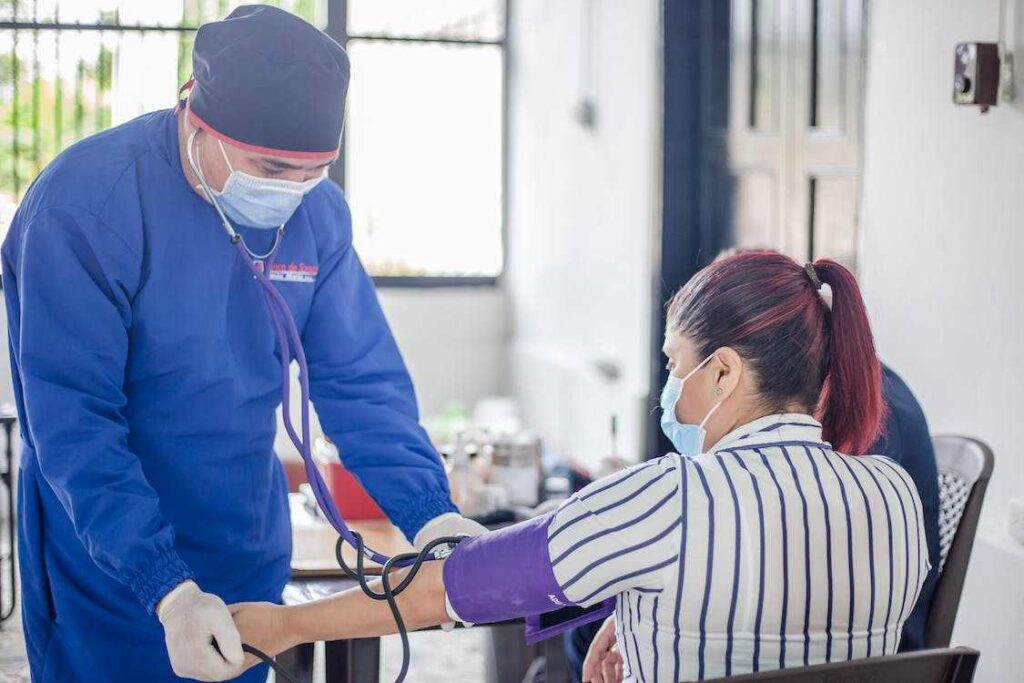 3. Durata de viata si rata de mortalitate in boala Crohn_Consultatii medicale la domiciliu de la TruMed.ro, medic specialist, pacienta